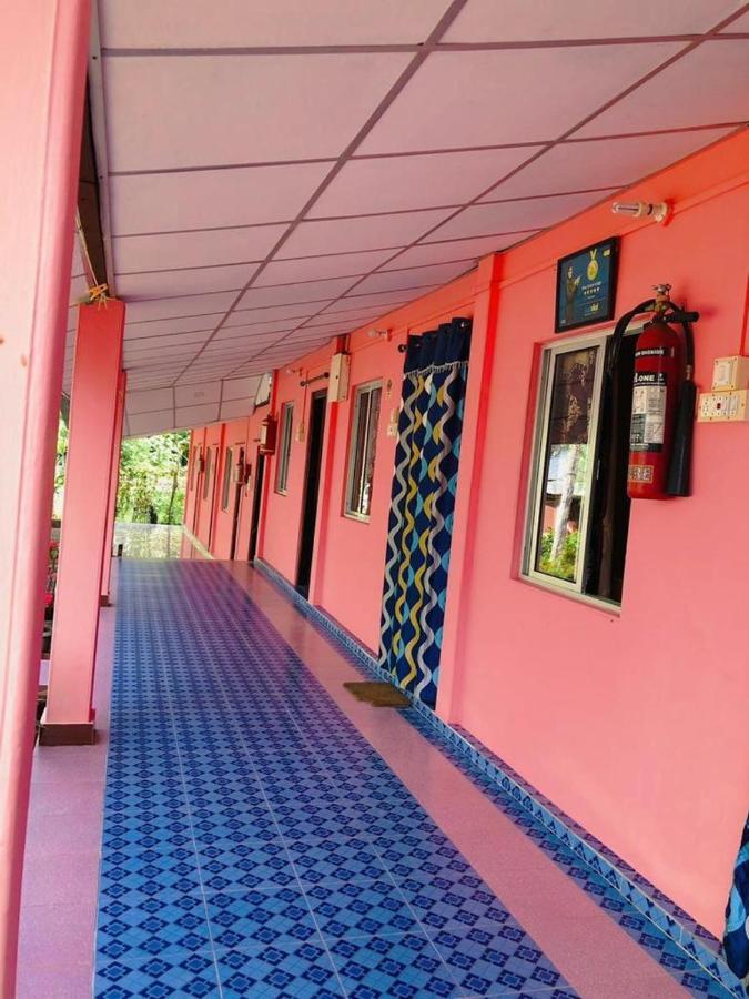 Blue Bird Residency Hotel Lakshmanpur Ngoại thất bức ảnh