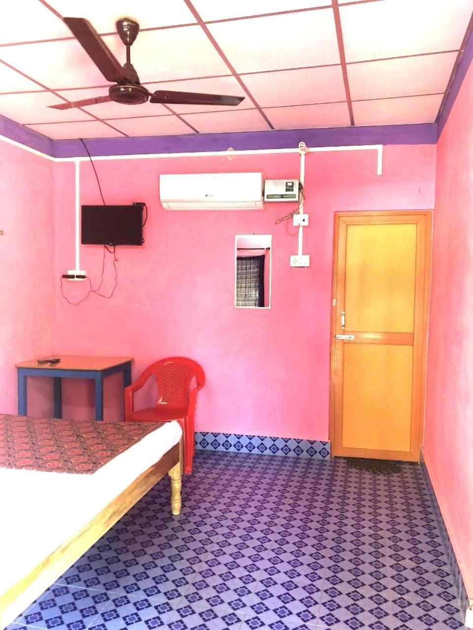 Blue Bird Residency Hotel Lakshmanpur Ngoại thất bức ảnh