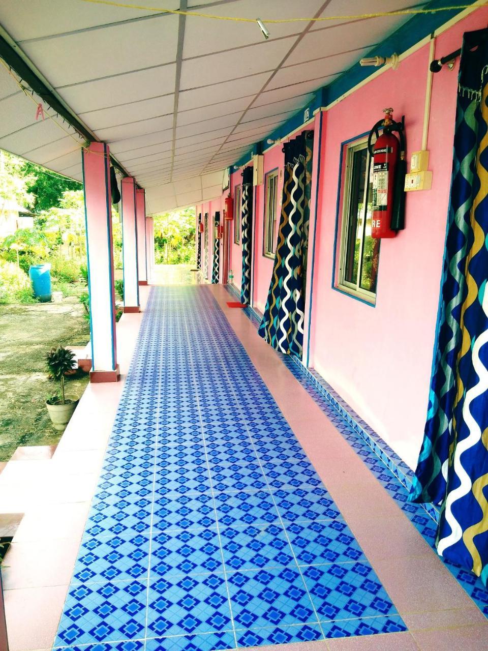 Blue Bird Residency Hotel Lakshmanpur Ngoại thất bức ảnh